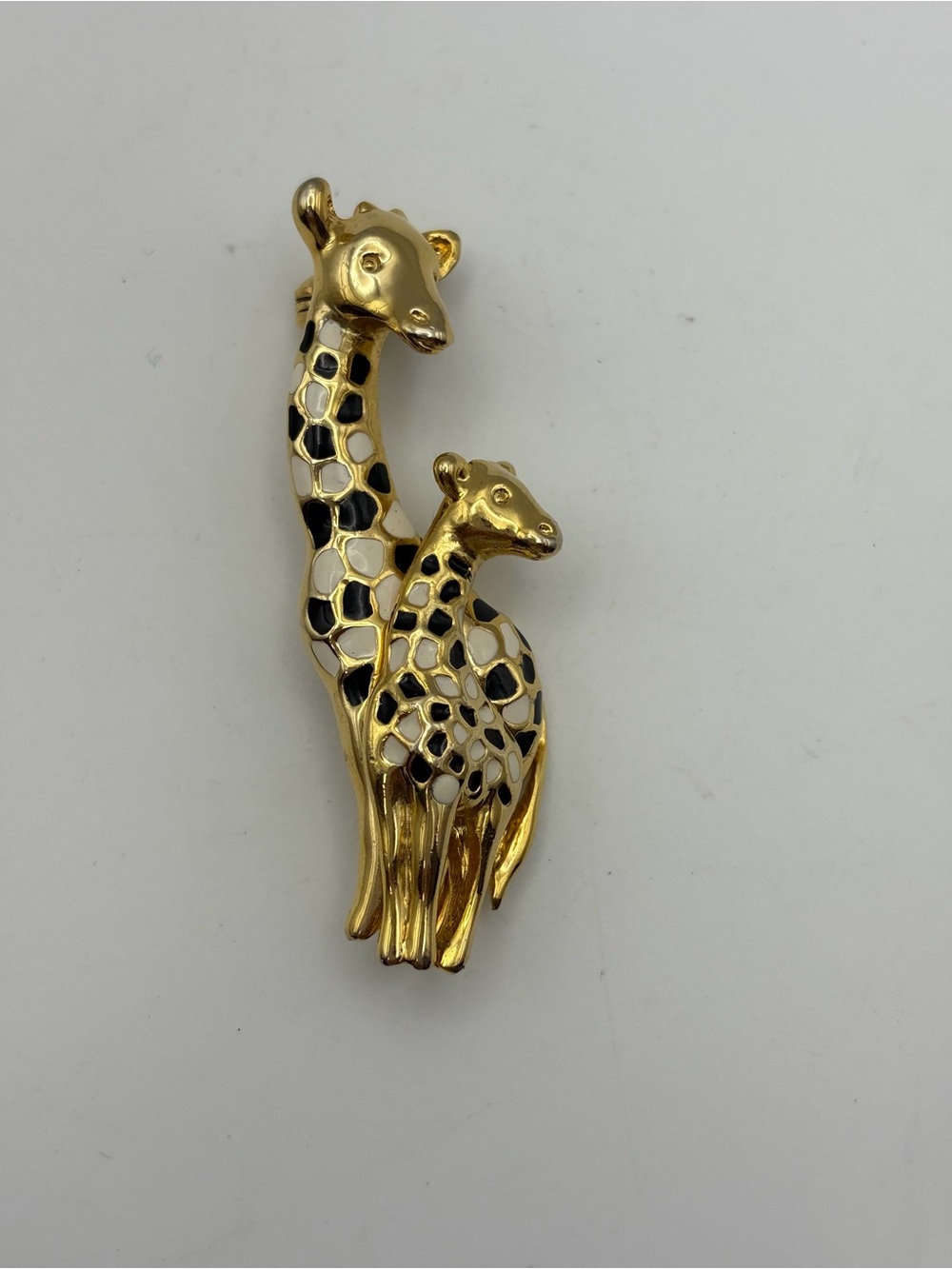 Source Unknown Gold-tone Giraffe Brooch with Black and White Enamel